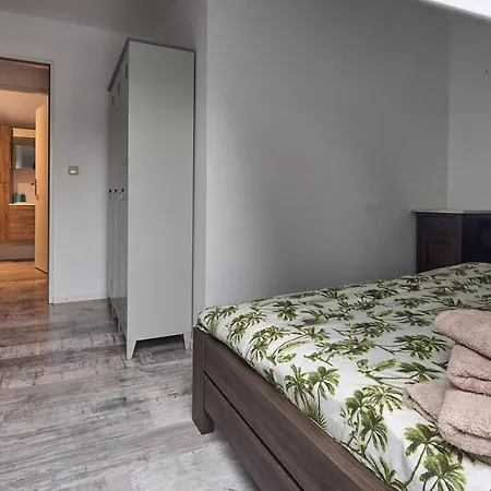 Appartement 2 Bedroom Stunning In *