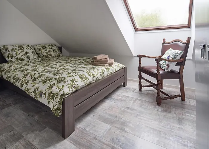 2 Bedroom Stunning In Ospel